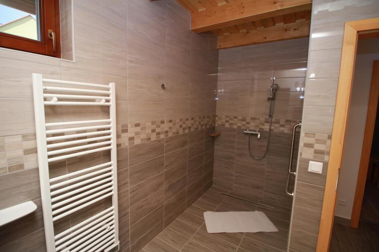 Boni Apartmanok Хедькё Экстерьер фото