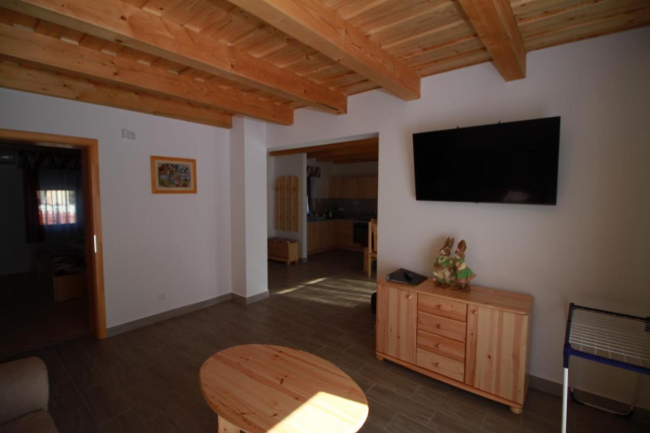 Boni Apartmanok Хедькё Экстерьер фото